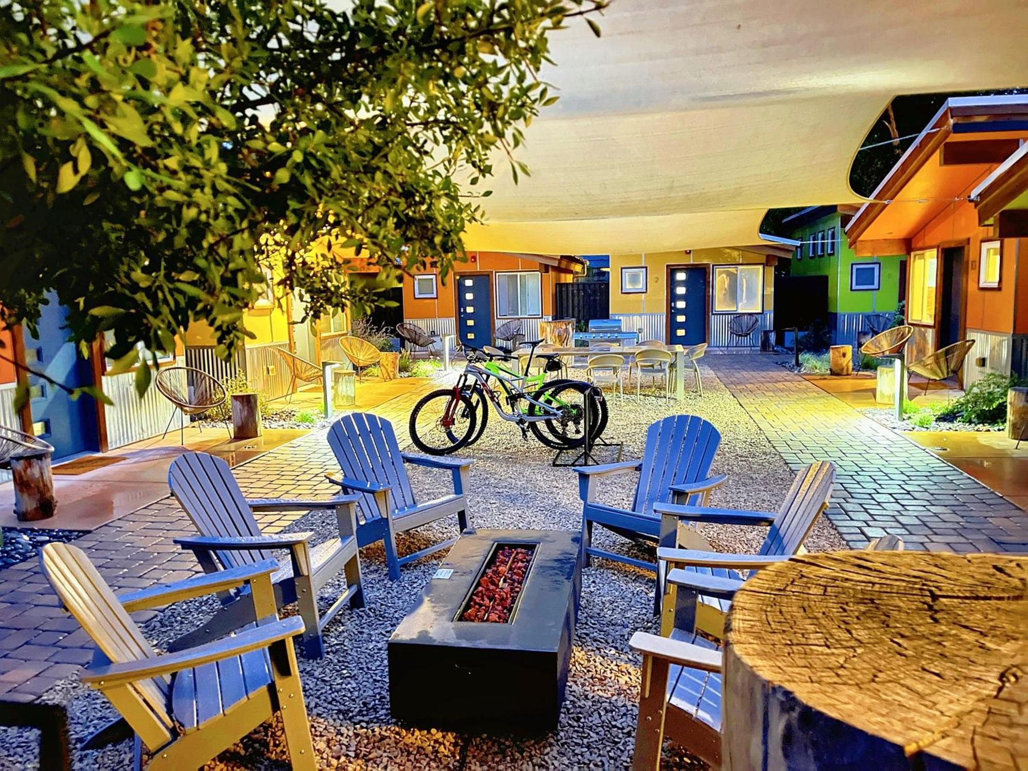 Downtown Kokopelli West 6 - Newly Remodeled Stylish Studio موآب المظهر الخارجي الصورة
